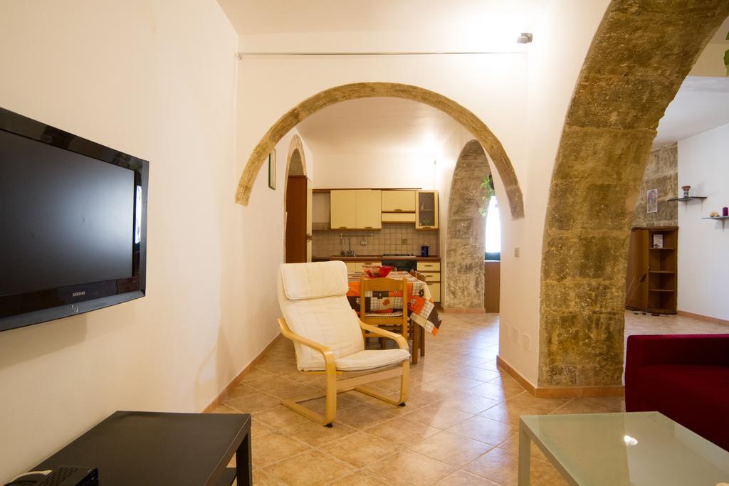 Agriturismoeloropizzuta Lido di Noto Exterior photo