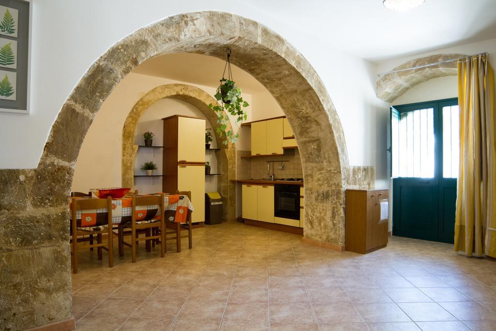 Agriturismoeloropizzuta Lido di Noto Exterior photo